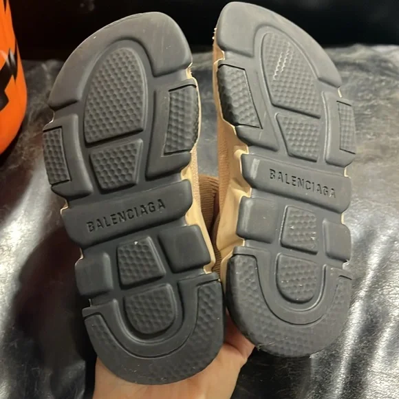 Balenciaga shoes for toddler - Picture 5 of 5